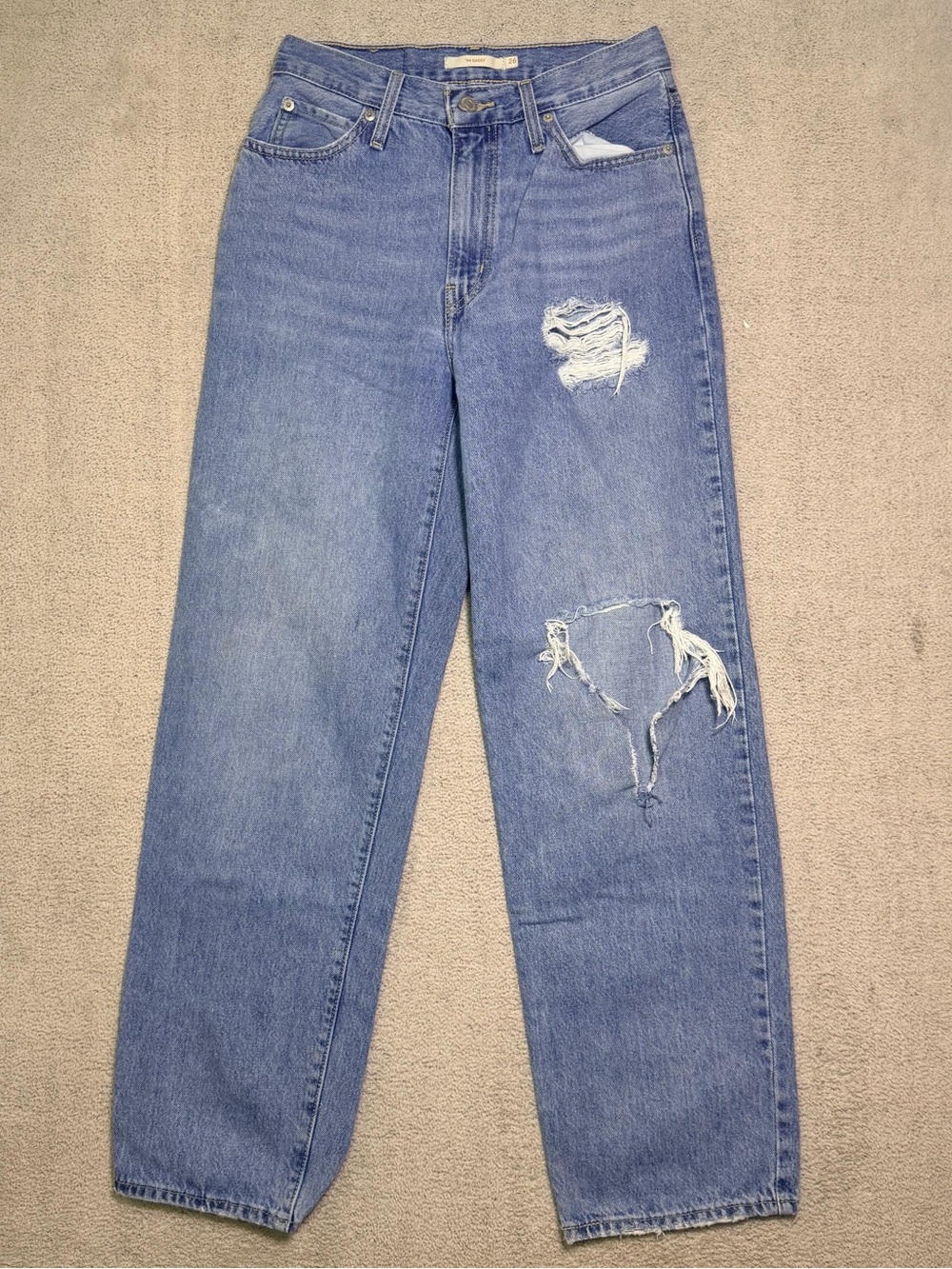 Levi’s 94 Baggy Jeans Women’s 26 (Fits 26x30) Distressed Denim Blue Medium Wash